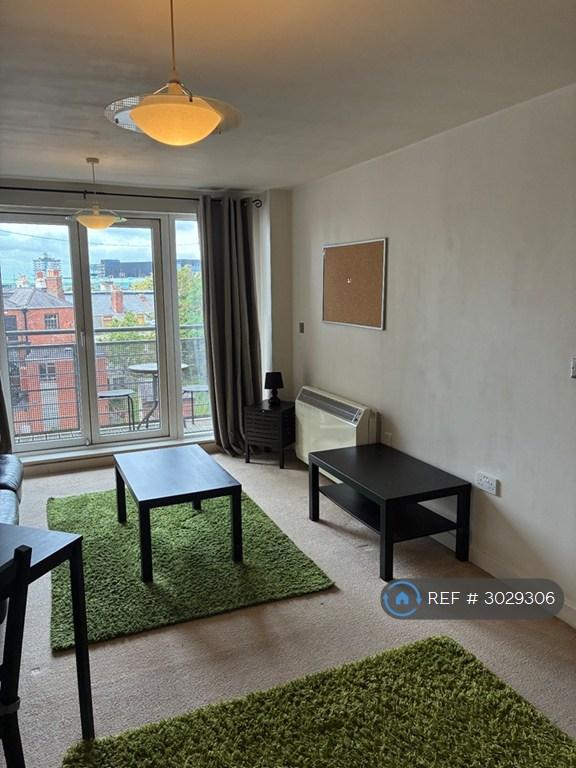 Flat The Quadrant in Coventry