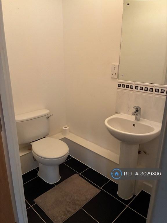 Flat The Quadrant in Coventry