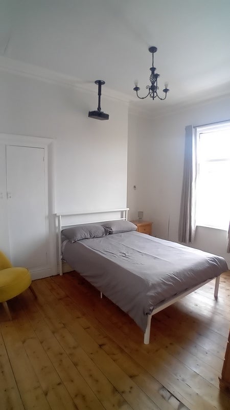 Room Eldon Street in Preston