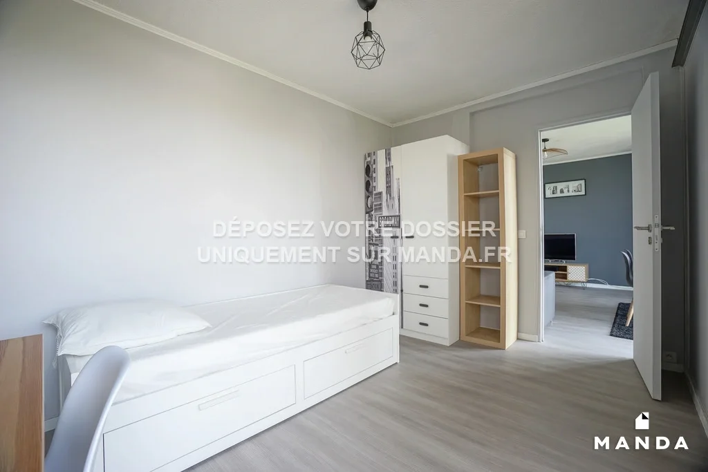 Chambre Place Jules Verne à Saint-Denis