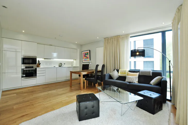 Flat Whetstone Park in Greater London