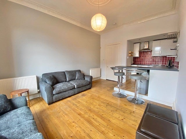 Flat Dalmally Street in Glasgow
