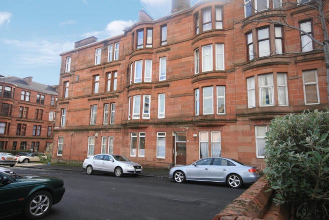 Flat Dalmally Street in Glasgow
