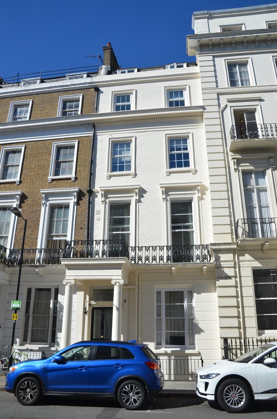 Flat Devonshire Terrace in City of Westminster