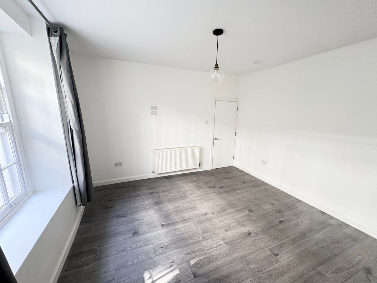 Flat Devonshire Terrace in City of Westminster