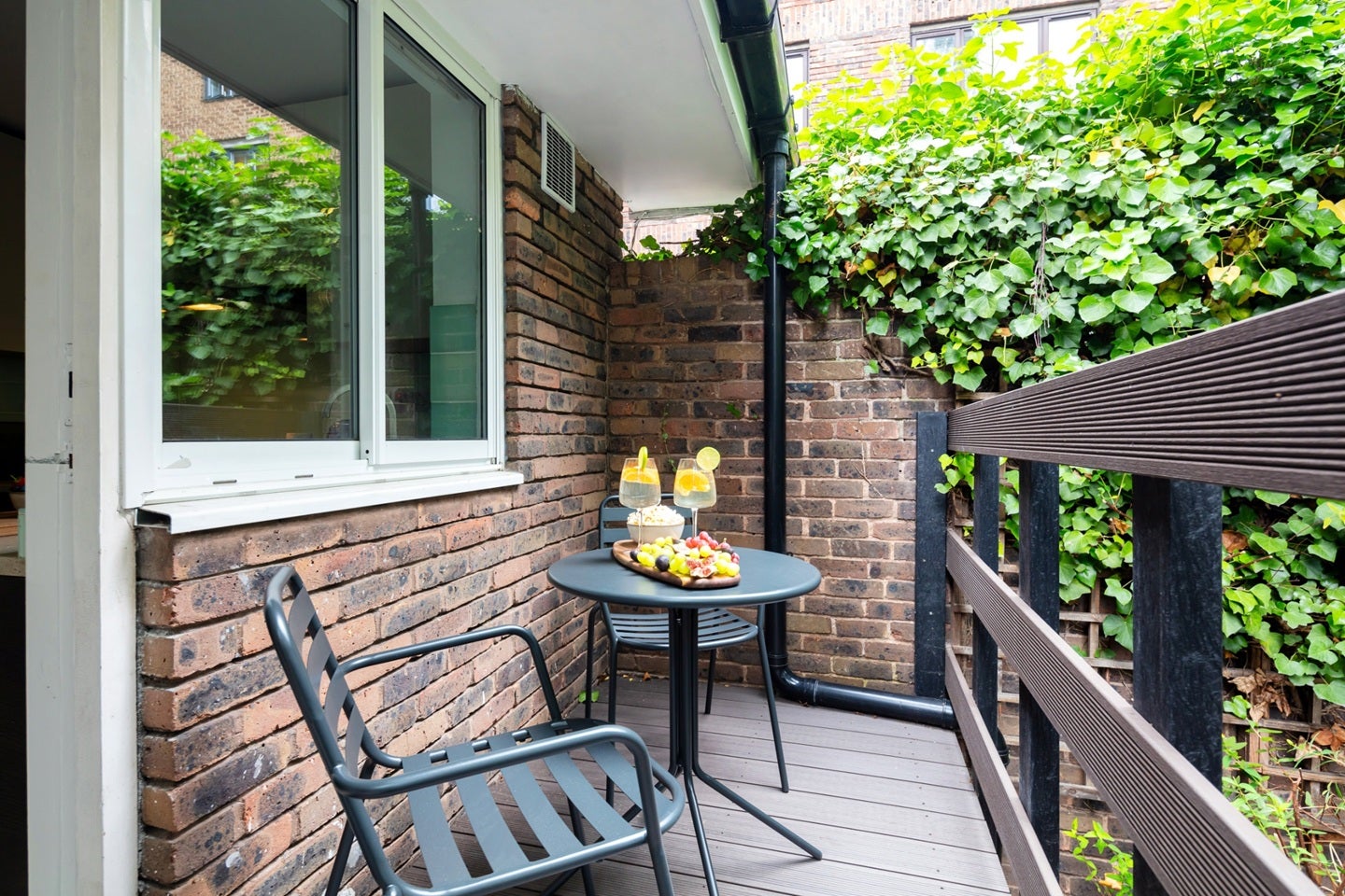 House Logan Place in Greater London