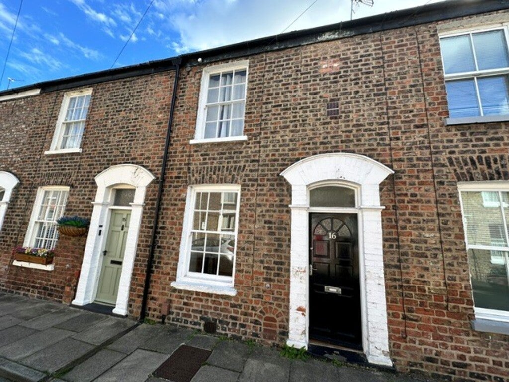 Flat Fairfax Street in York