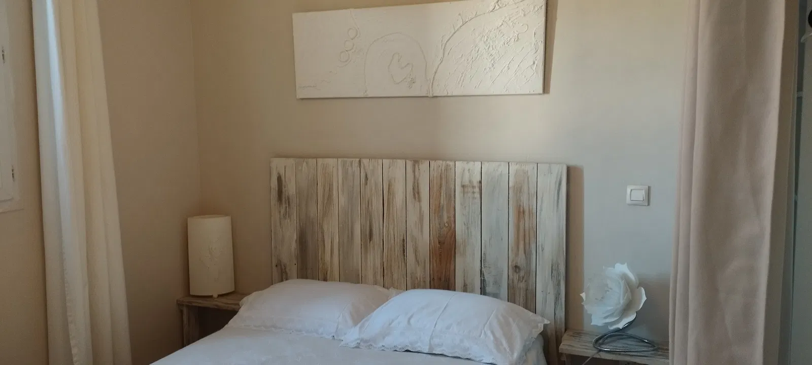Chambre Rue Gérard Philippe à Roquemaure