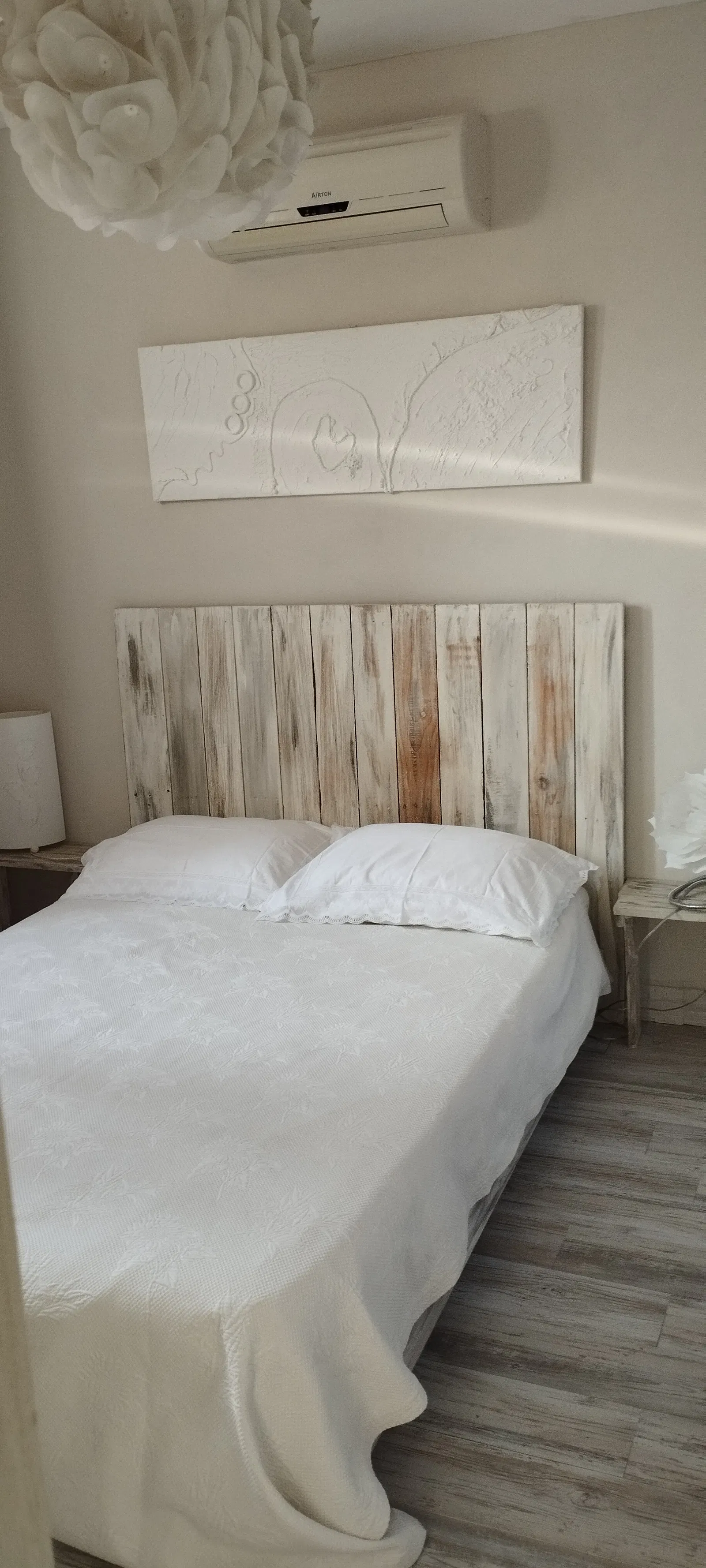Chambre Rue Gérard Philippe à Roquemaure
