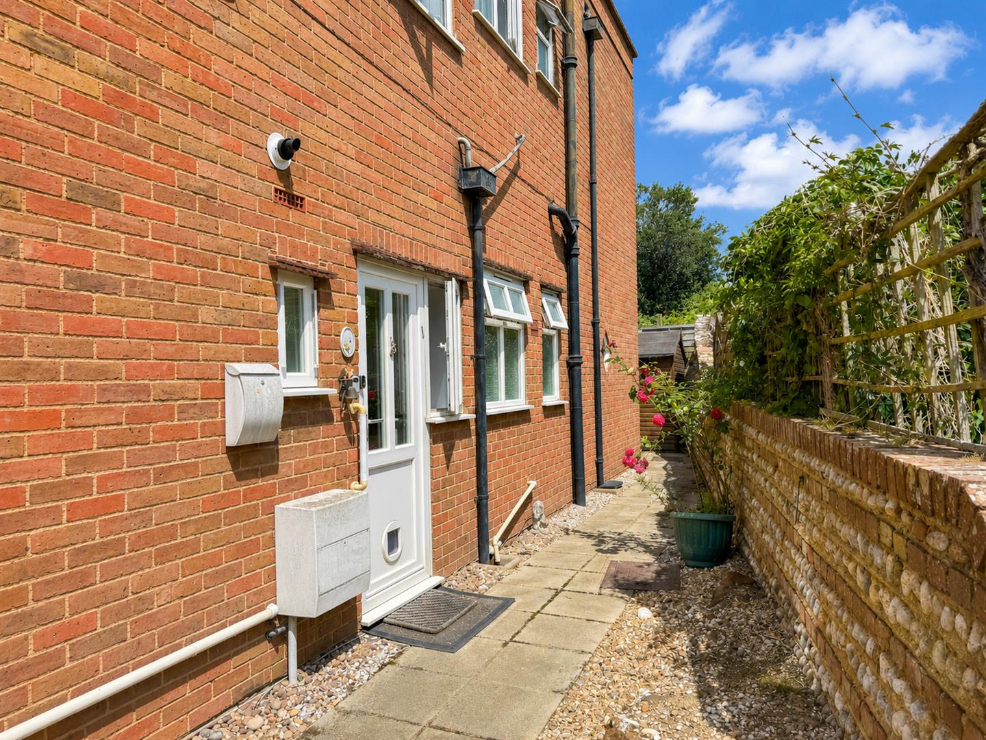 Flat Peartree Lane in Rother