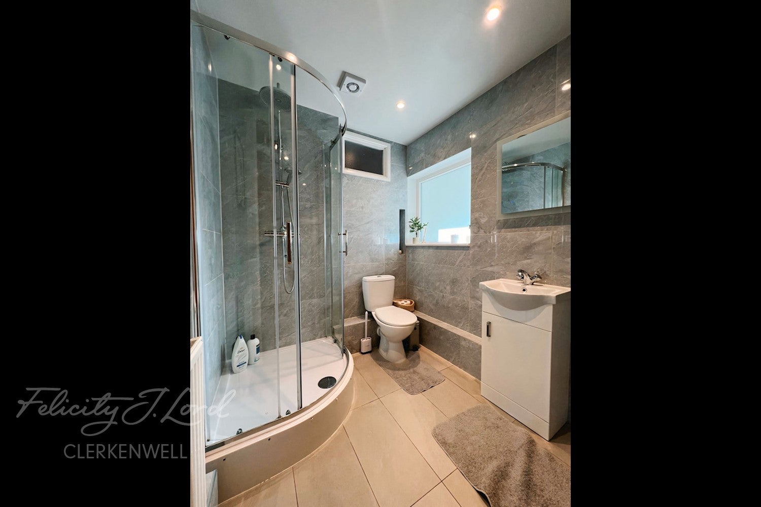 Flat Seward Street in Greater London