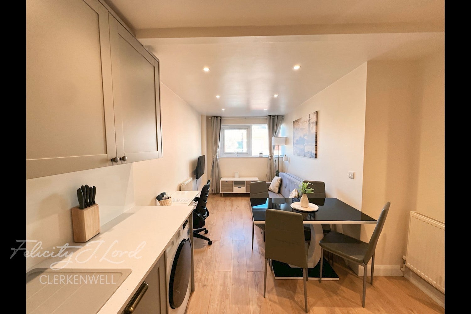 Flat Seward Street in Greater London