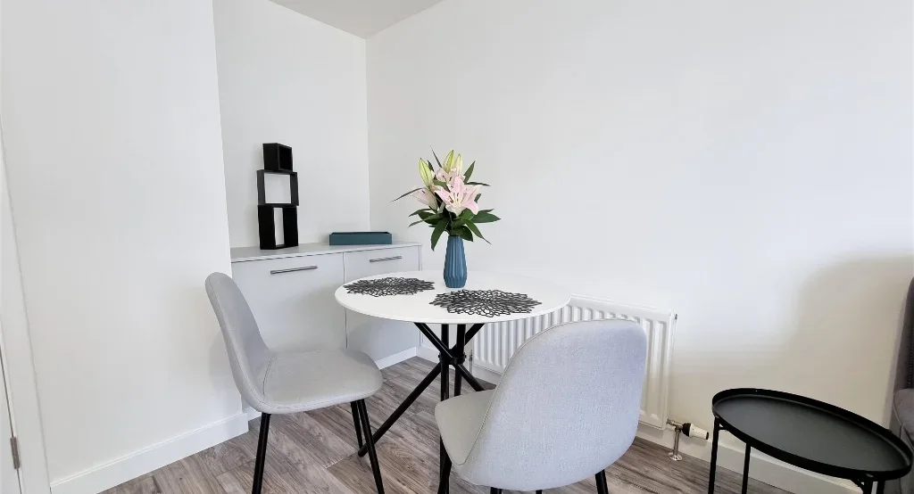 Flat Roslin Terrace in Aberdeen City