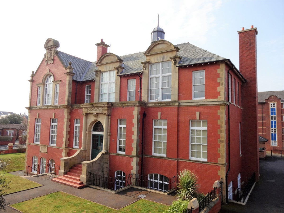 Flat Elim Court in Borough of Fylde