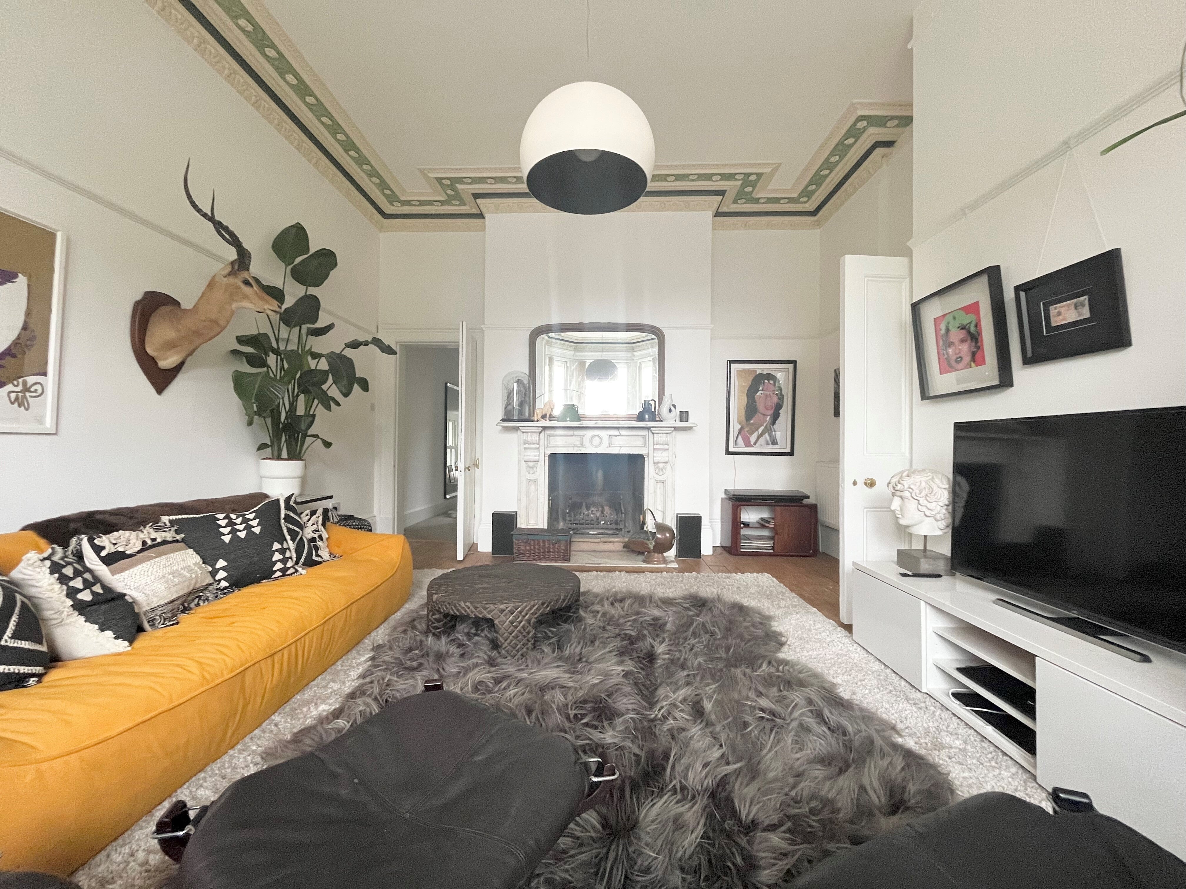 Flat Lansdown Road in Cheltenham