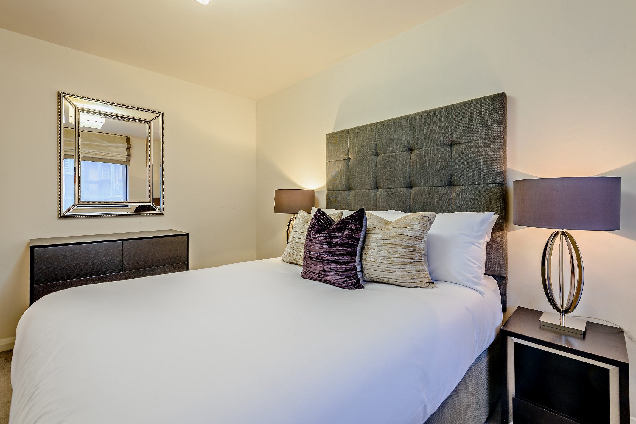 Flat Fulham Road in Greater London