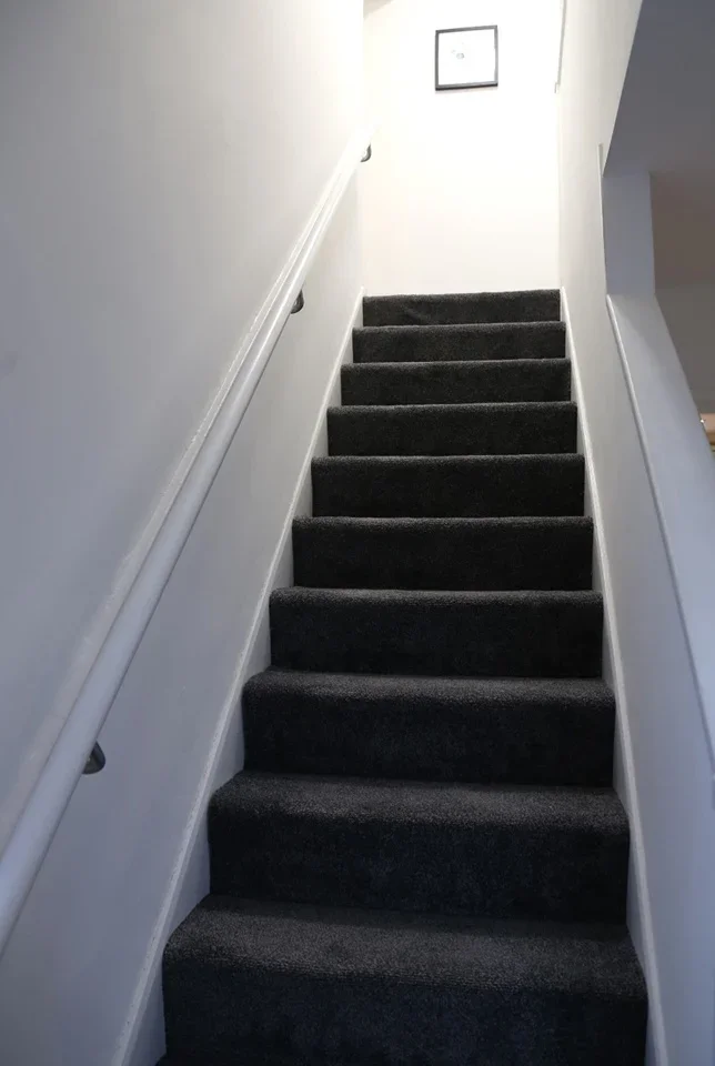Room Juniper Road in Crawley