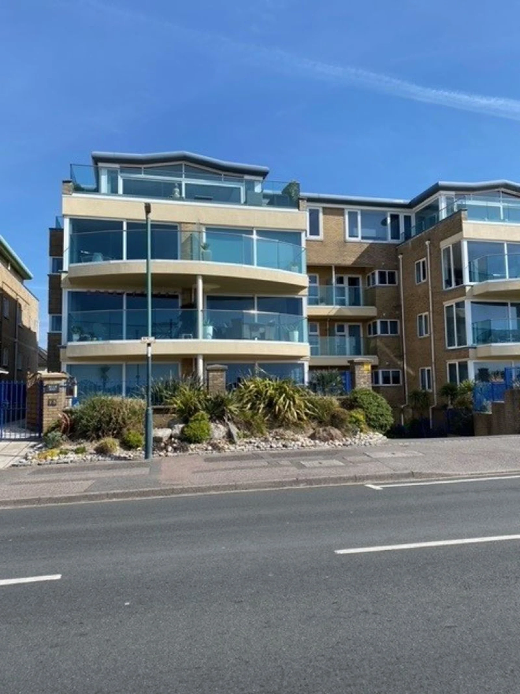 House Boscombe Overcliff Drive in Bournemouth