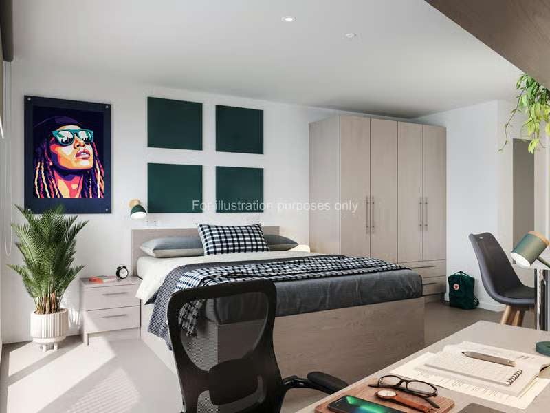 Room Silverthorne Lane in Bristol