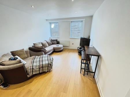 Flat Wentworth Street in Peterborough