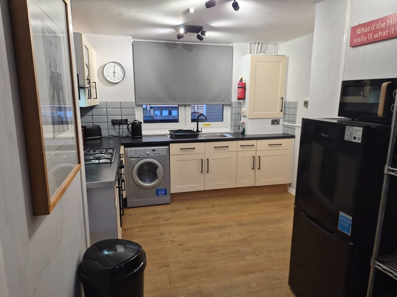 Flat Seyssel Street in Greater London
