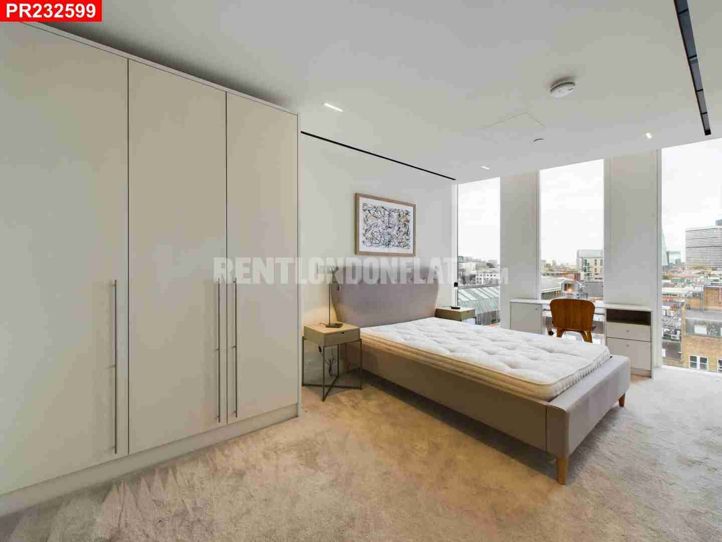 Flat Union Street in Greater London