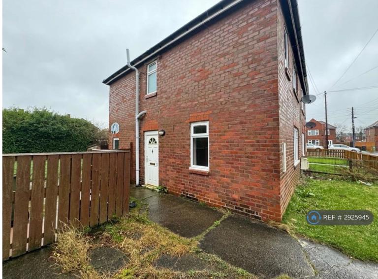 House Byron Terrace in Shotton Colliery