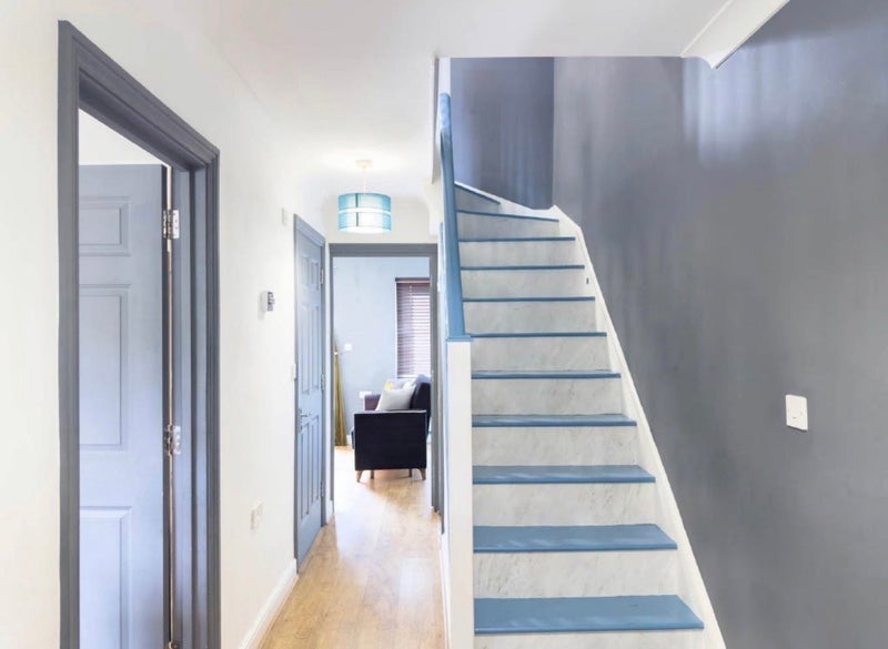 House Sapphire Road in Greater London