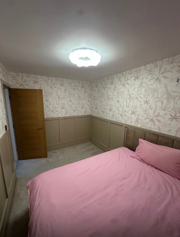 Room Barrow Way in Dinnington