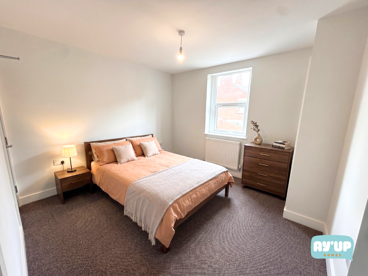 Room Broxholme Lane in Doncaster