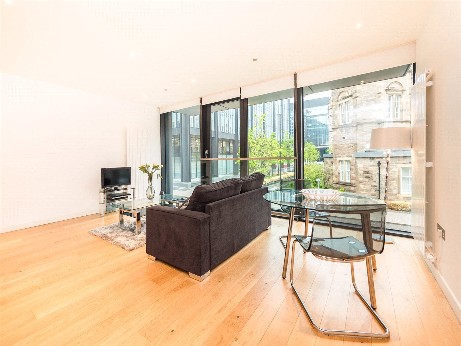 Flat Simpson Loan in City of Edinburgh