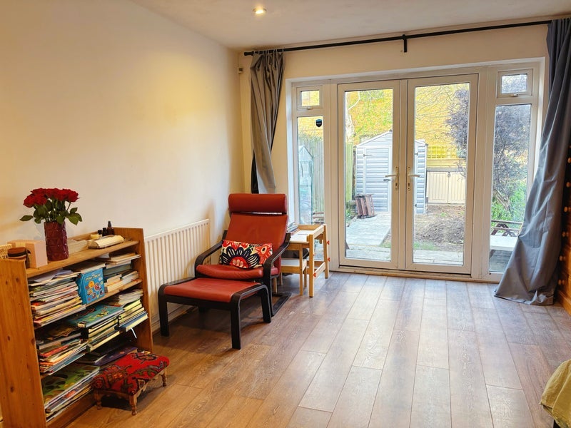 Room Chelsfield Gardens in Greater London