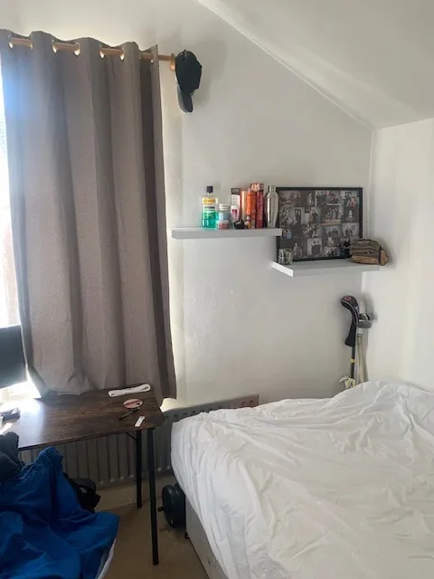 Flat Eversleigh Road in Greater London