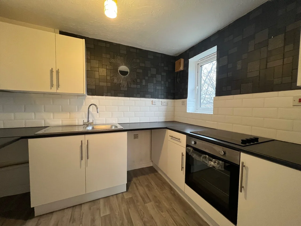 Flat Cumberland Place in Greater London
