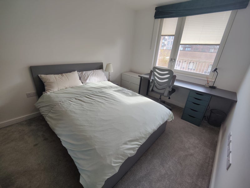 Room Osborne Road in Greater London