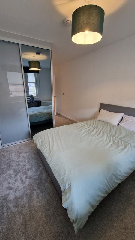 Room Osborne Road in Greater London