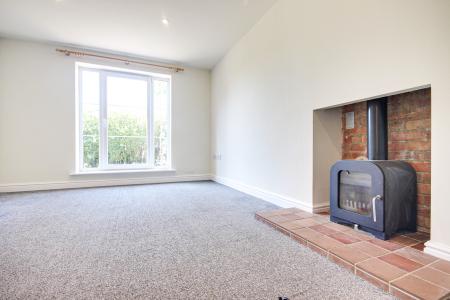 House Lassington Lane in Tewkesbury