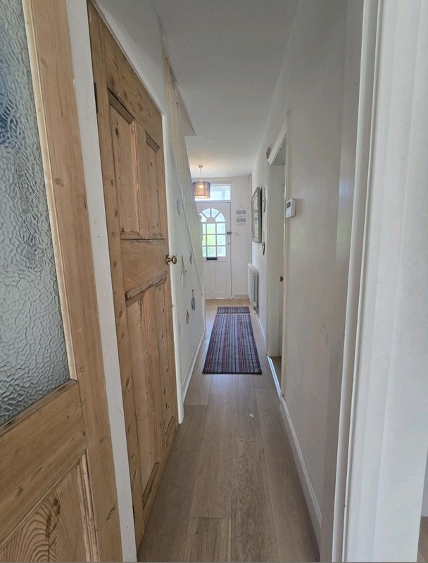 Room Weoley Avenue in Birmingham