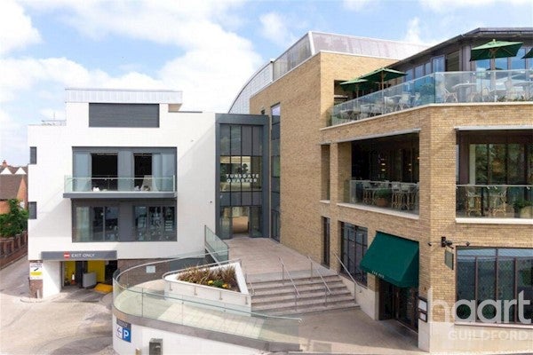 Flat Tunsgate in Guildford