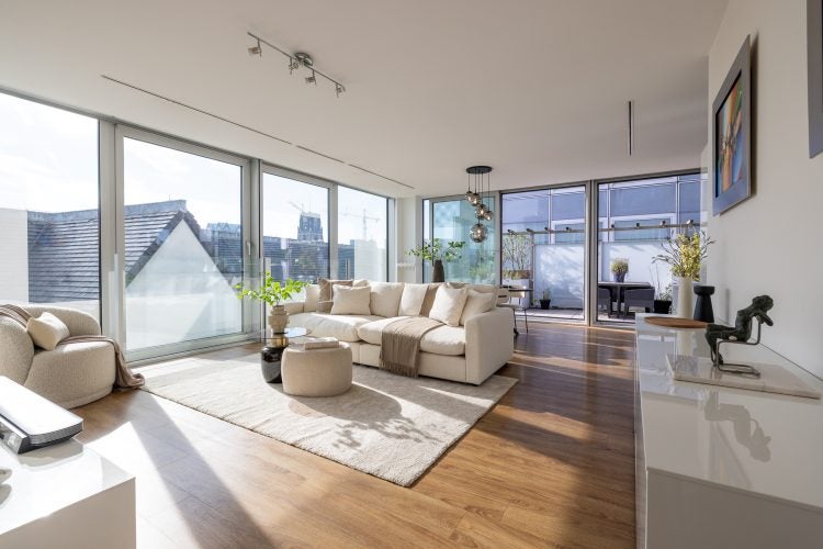 Appartement Kruiskade 235 in Rotterdam