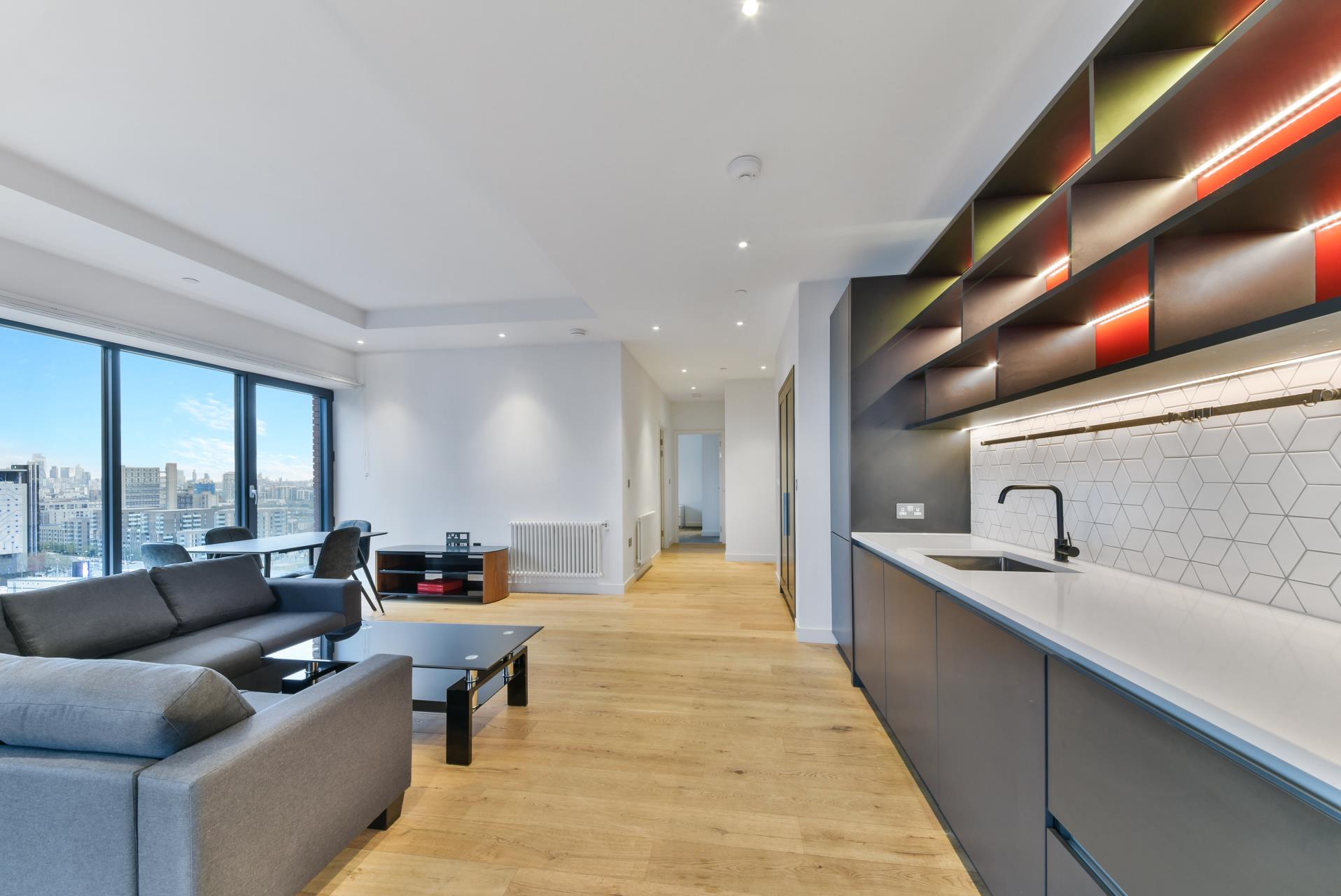 Flat Lyell Street in Greater London