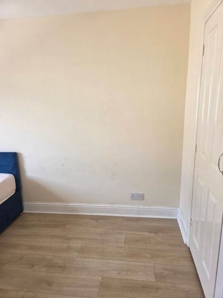Flat McNair Street in Glasgow