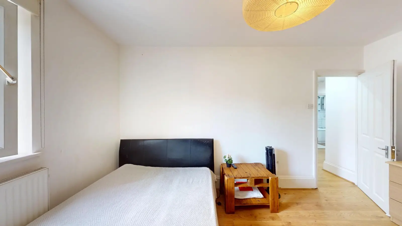 Room Turin Street in Greater London