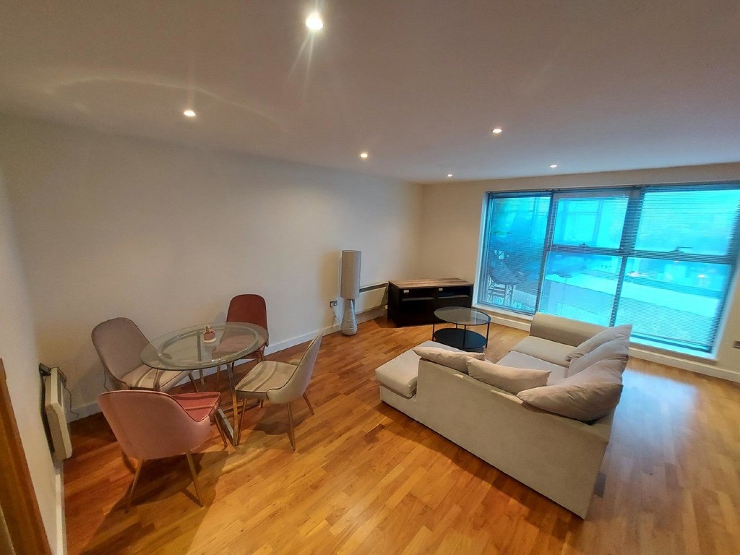 Flat William Jessop Way in Liverpool