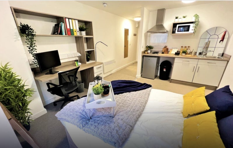 Room North Street in Stoke-on-Trent