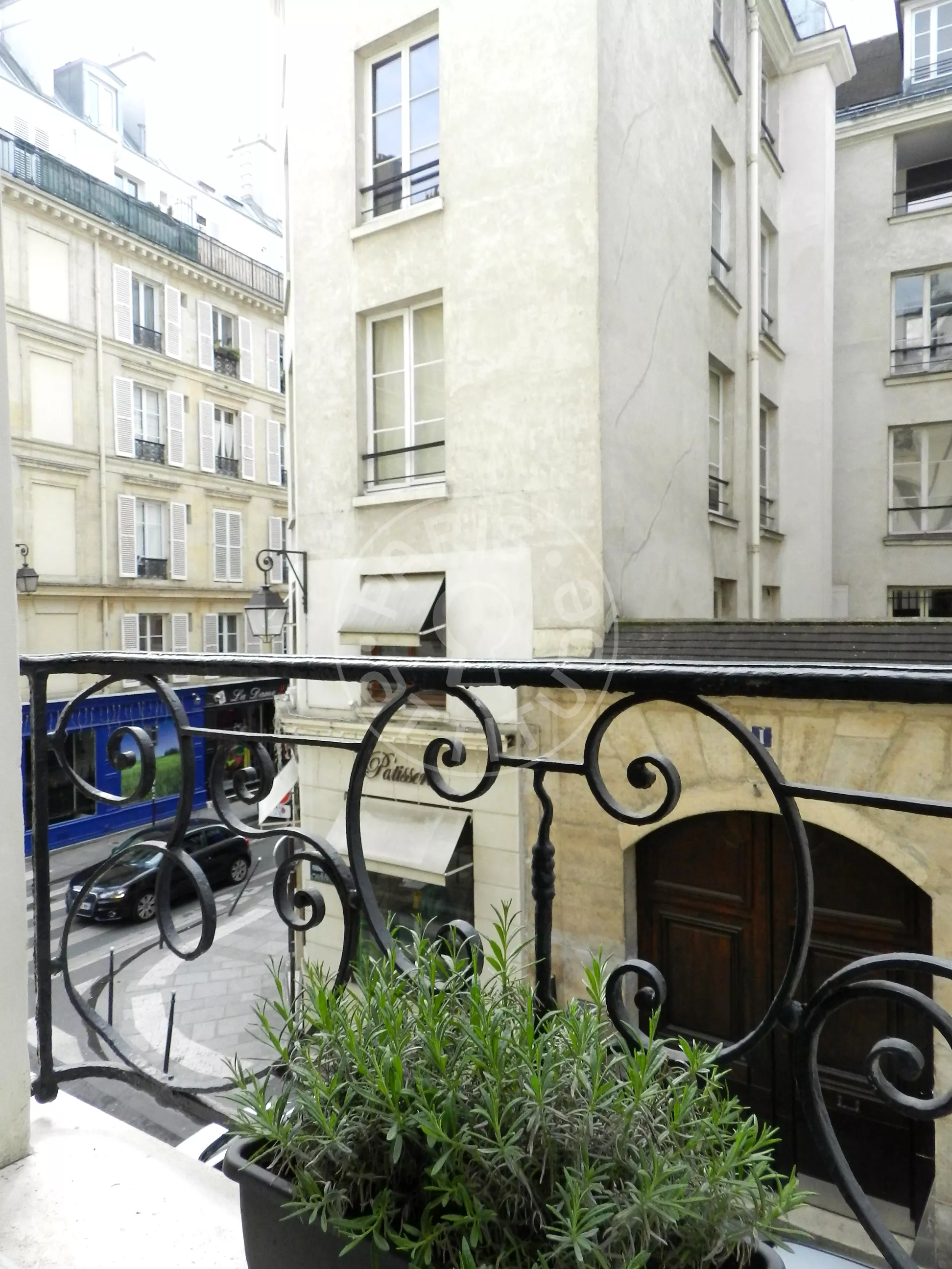 Appartement Rue Ferdinand Duval à Paris