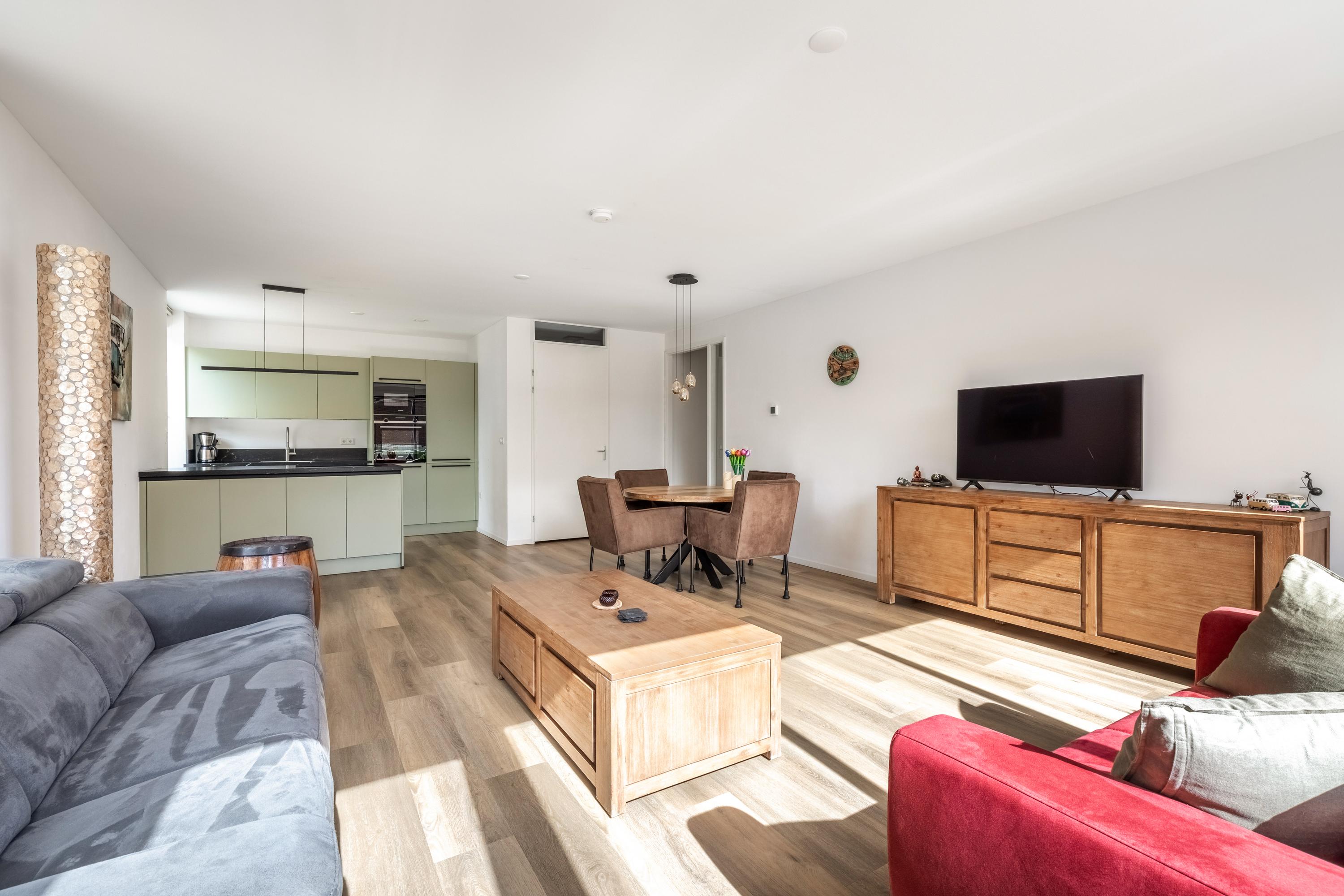Appartement te koop: Pieter Calandlaan 1135, Amsterdam