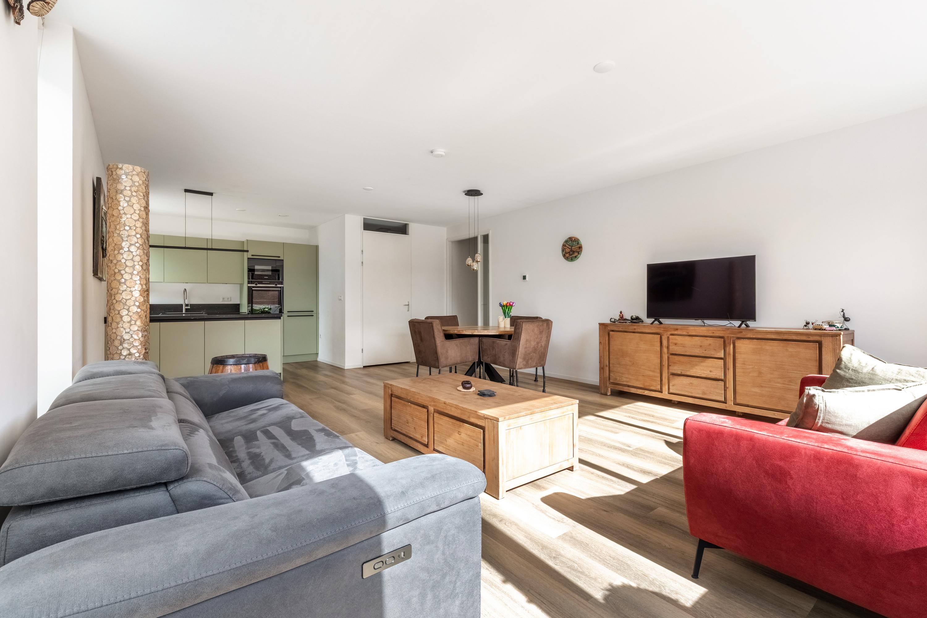 Appartement te koop: Pieter Calandlaan 1135, Amsterdam