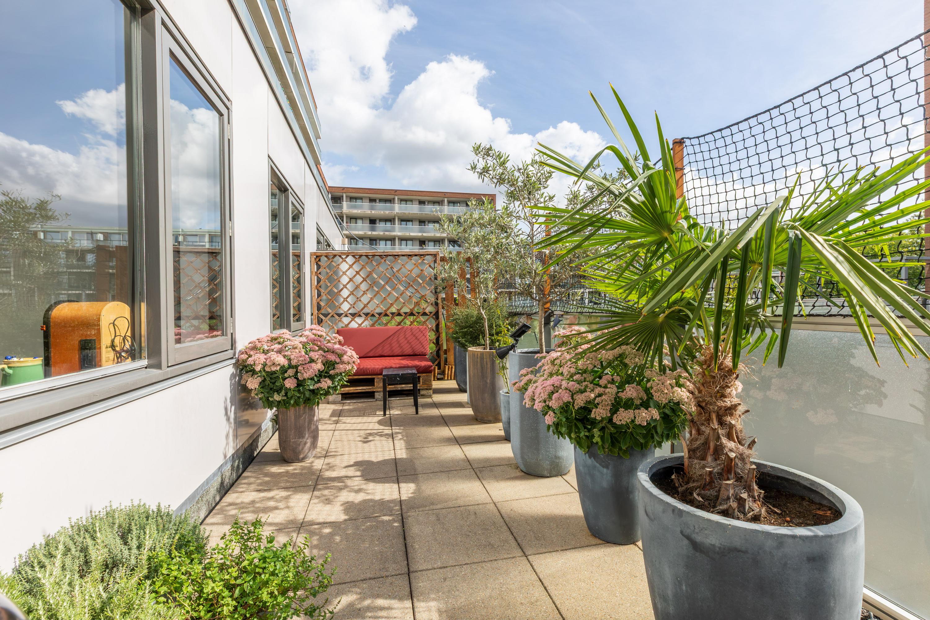 Appartement Pieter Calandlaan 1135 in Amsterdam
