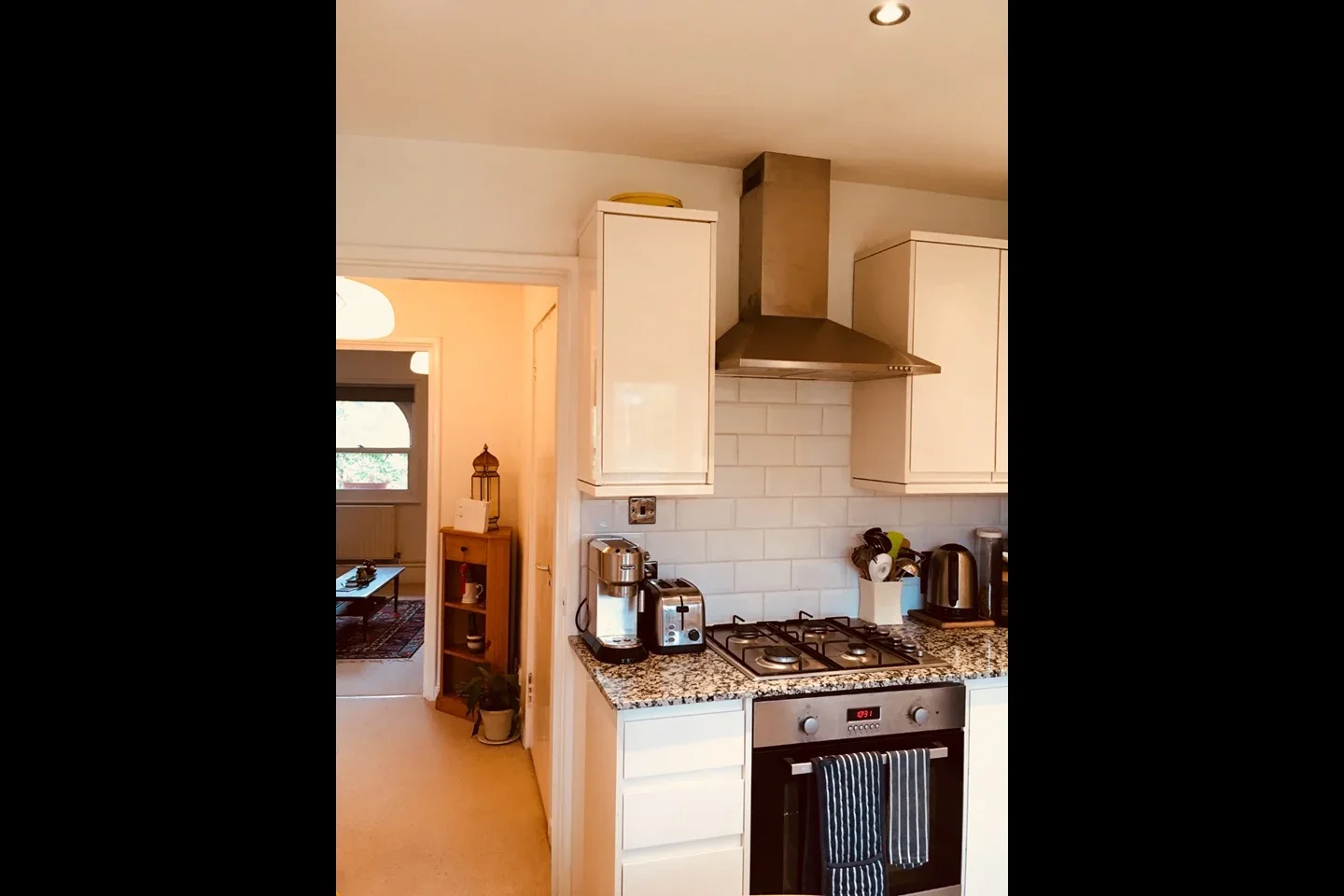 Flat Tilia Road in Greater London